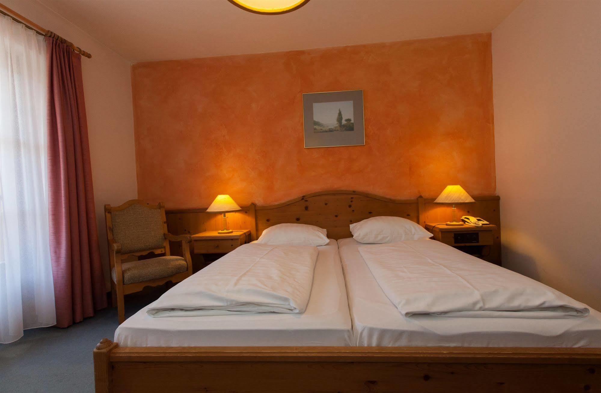 אנברג אים לאמרטל Sporthotel Dachstein West מראה חיצוני תמונה
